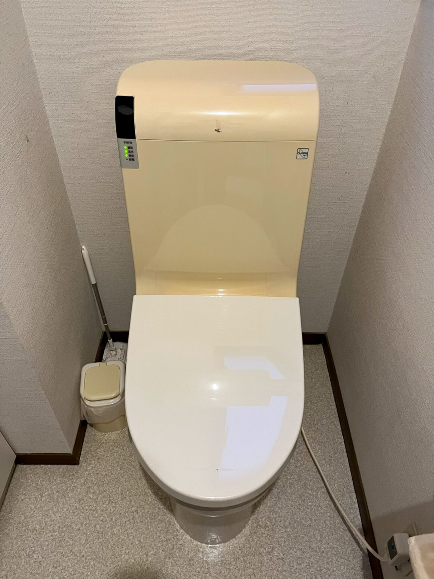 1階トイレ 施工前（全体）