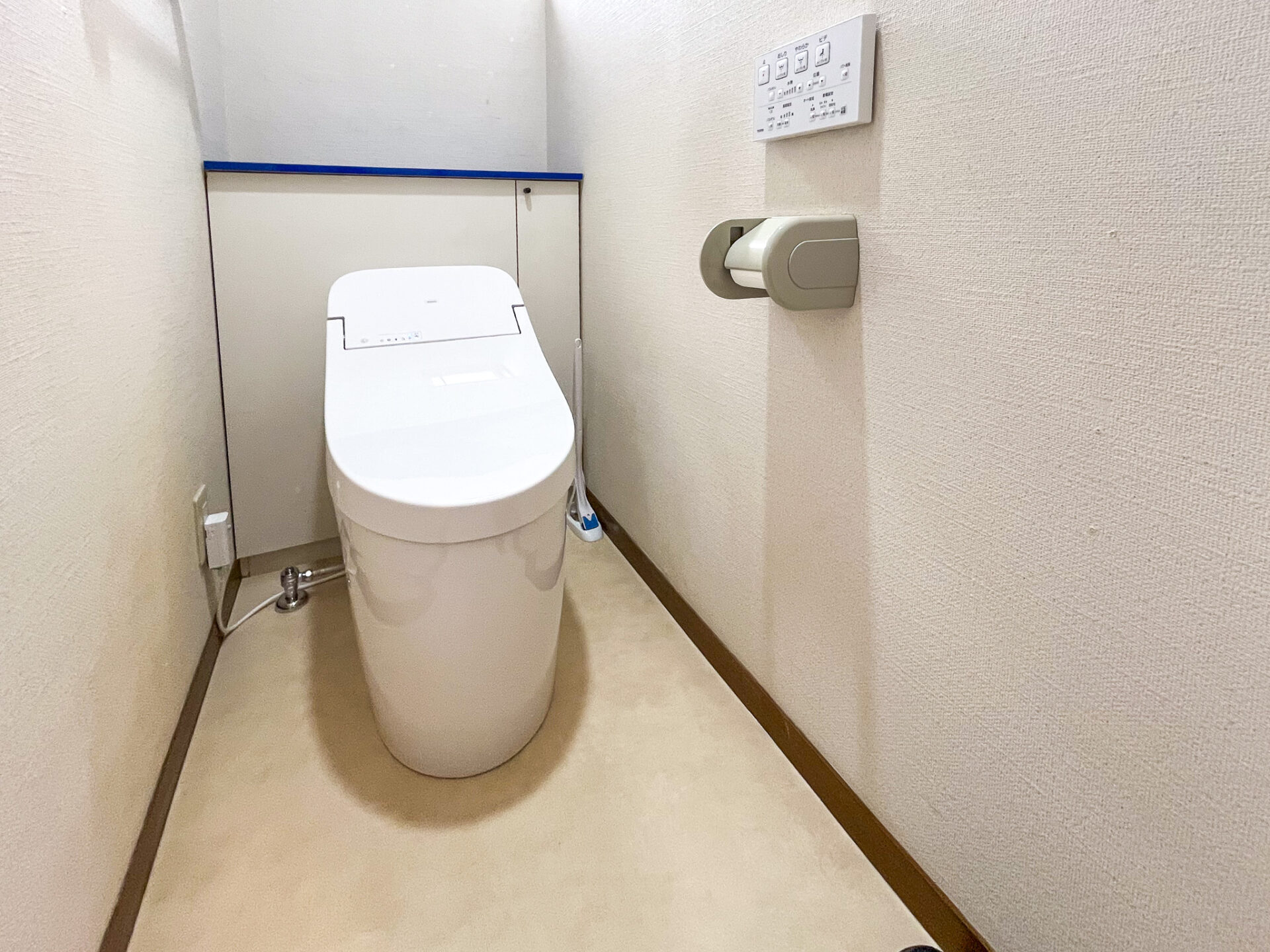 2階トイレ施工後